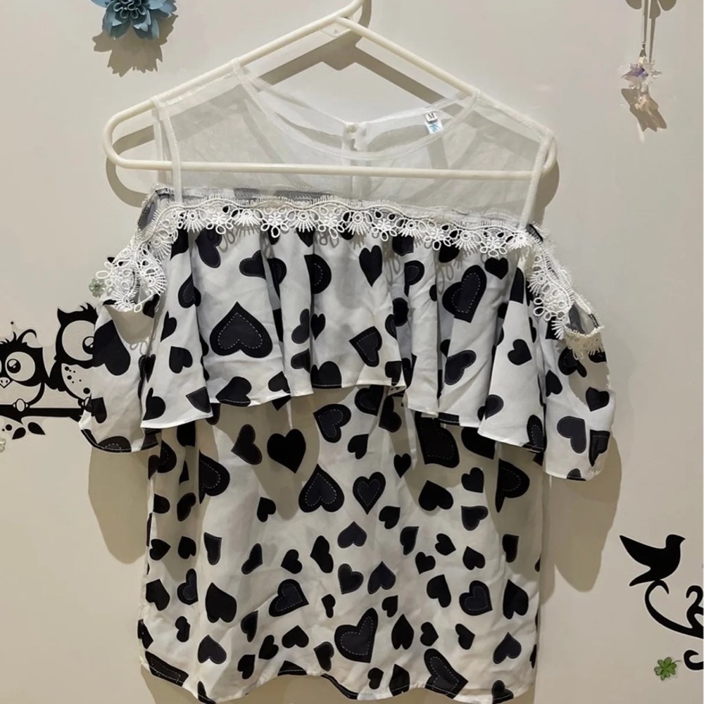 Black hearts off shoulder lace top